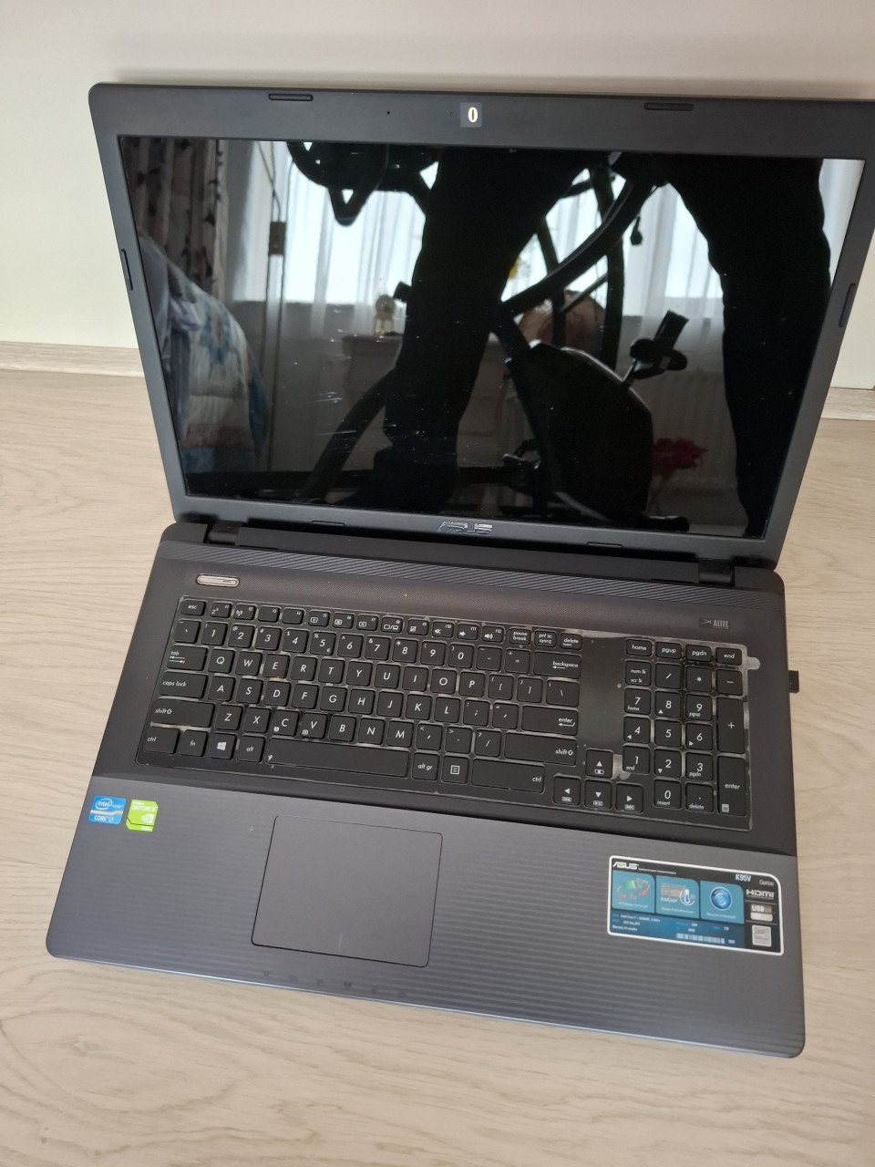 Laptop