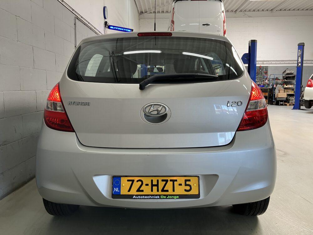 Hyundai i20 1.4 DynamicVersion Automaat