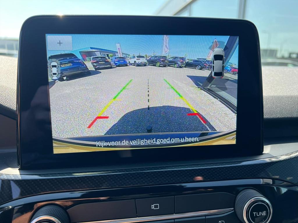 Ford Kuga 1.5 ecoboost 150pk 2wd st-line x , trekhaak , winterpakket , adap
