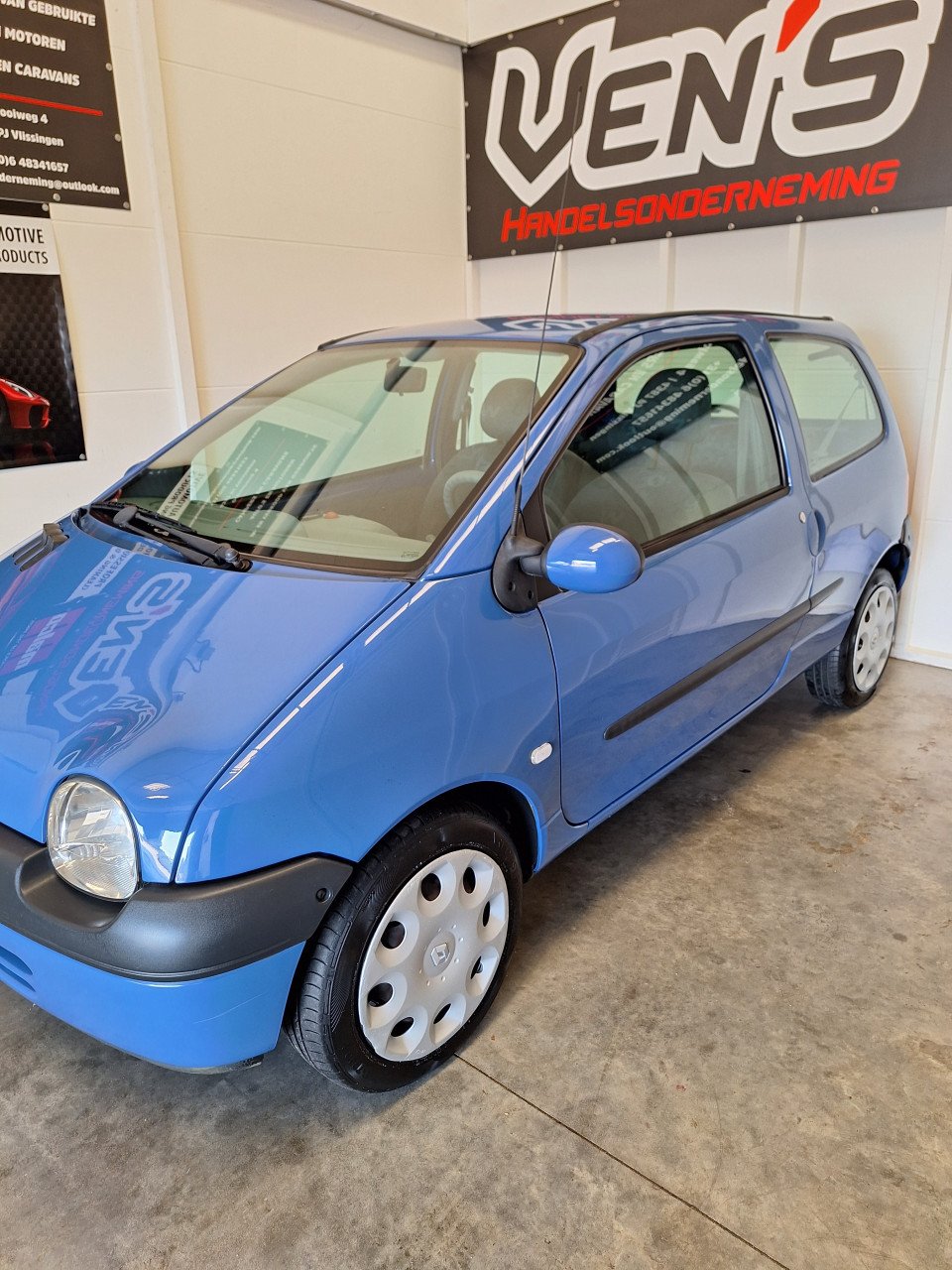 Te koop Renault Twingo 1.2 Emoition!!! Zeer weinig KM!!!