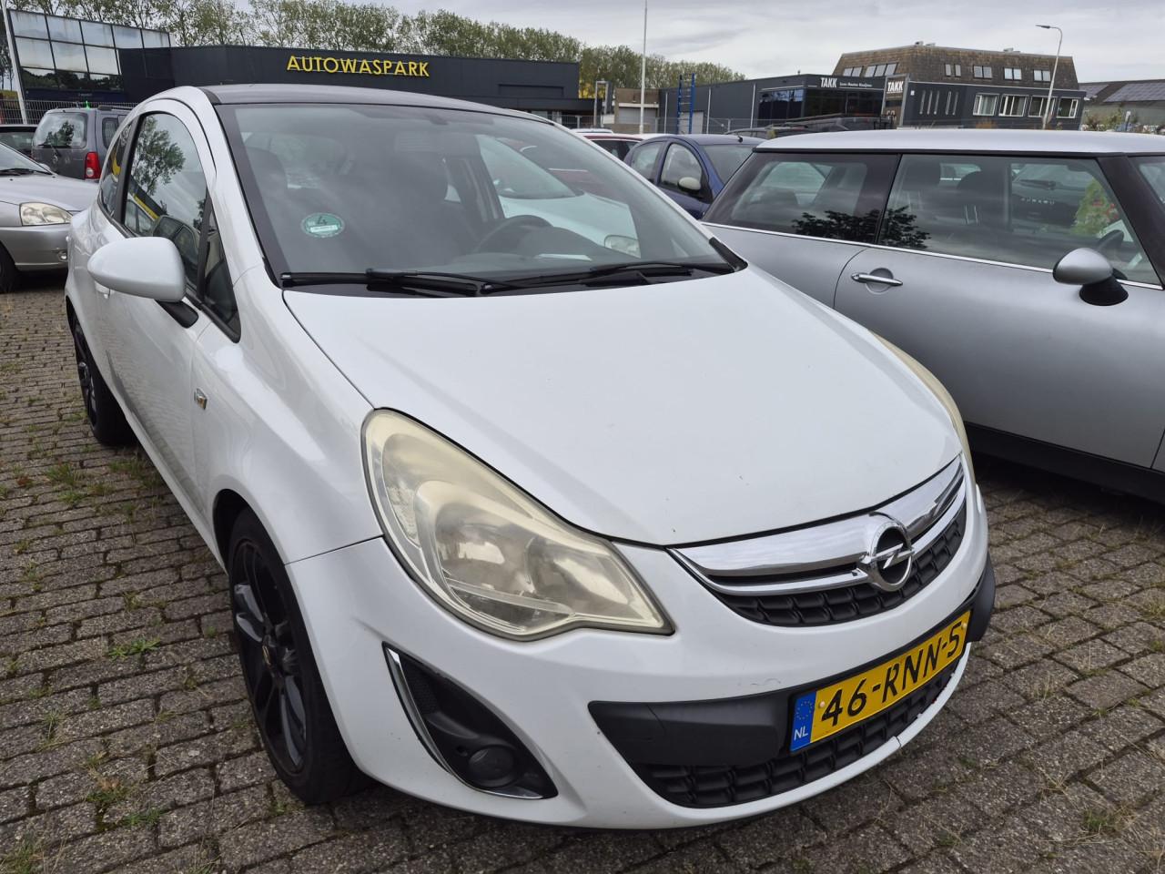 Opel Corsa D 1.4-16V Twinport  Apk 31-8-2027