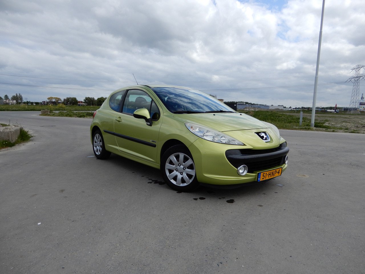 Peugeot 207 1.6 coupe