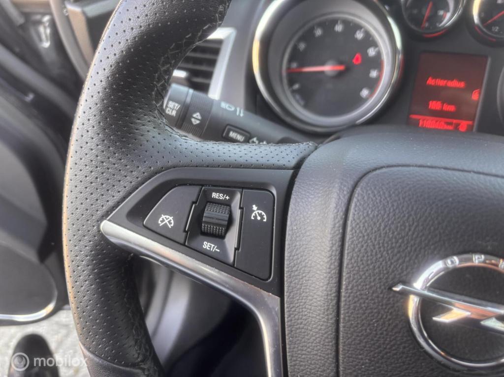 Opel Astra 1.4 turbo sport navi