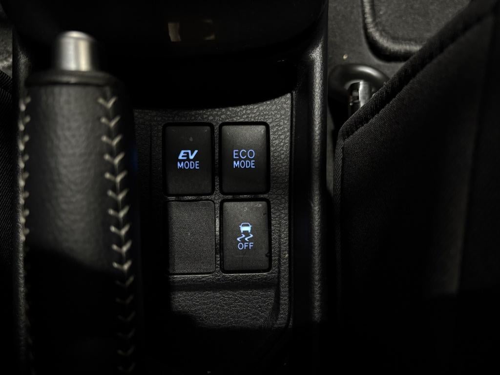 Toyota Yaris 1.5 hybrid lease