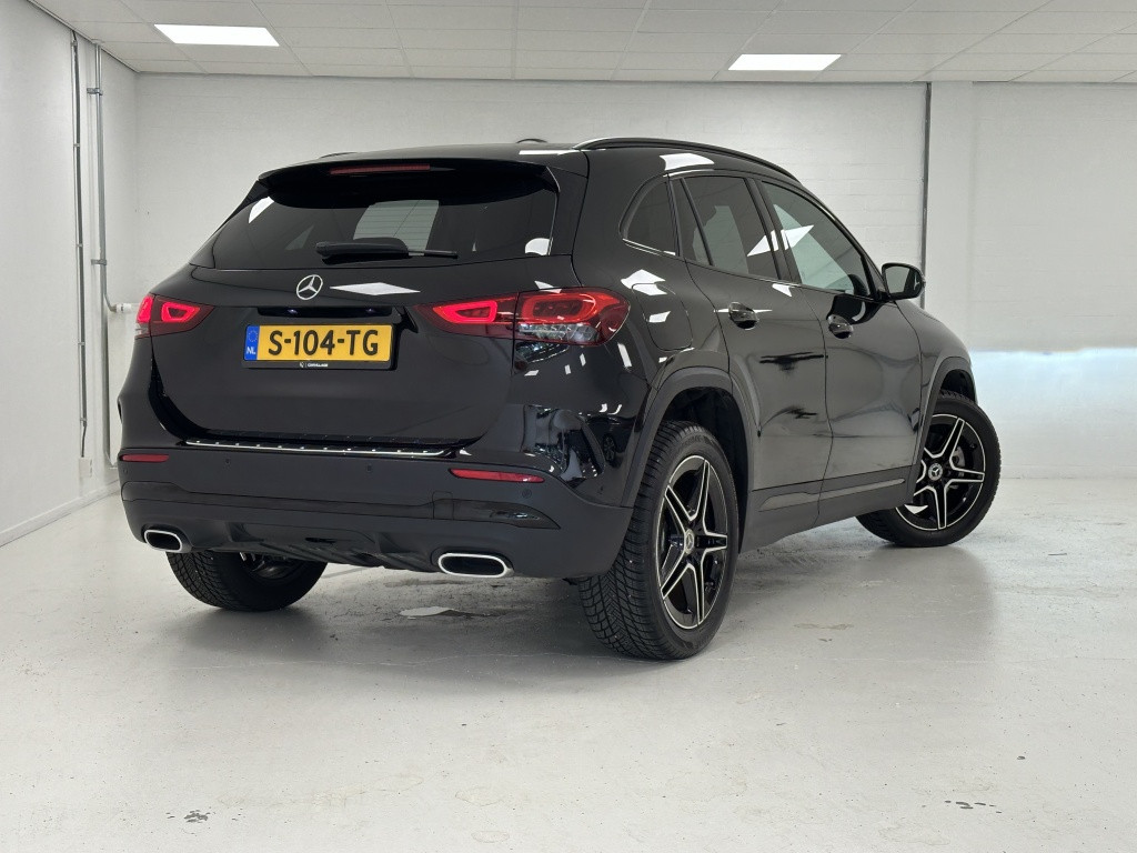 Mercedes-Benz Gla-klasse 250 e amg line | distronic | trekhaak | multibeam 