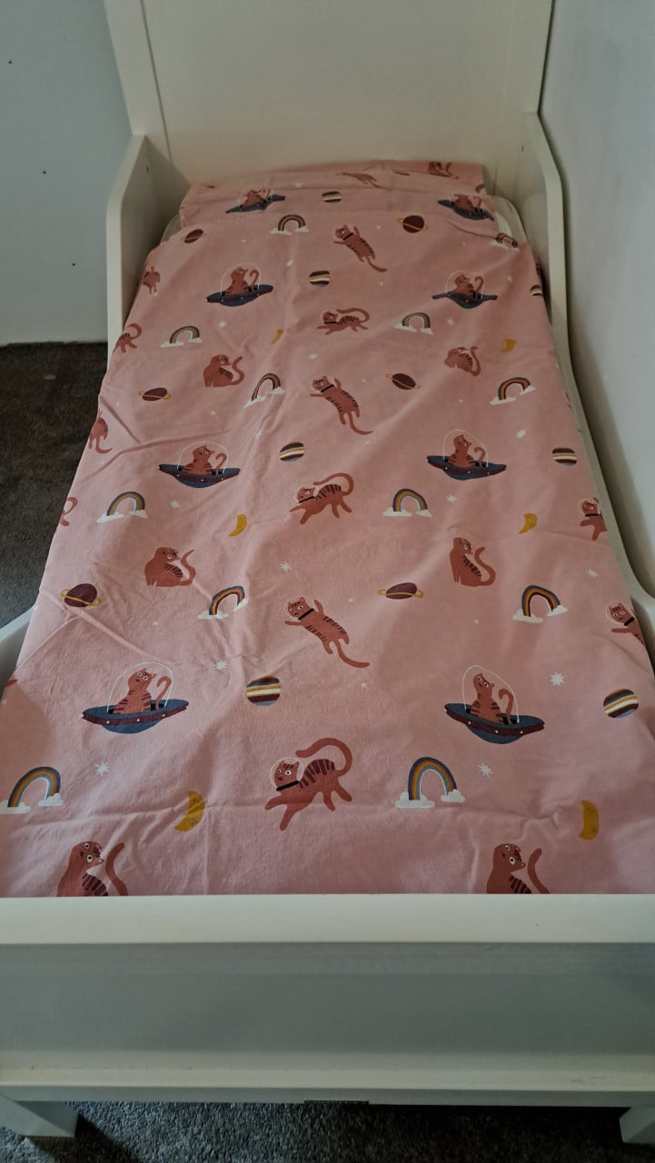 Bopita peuterbed + toebehoren