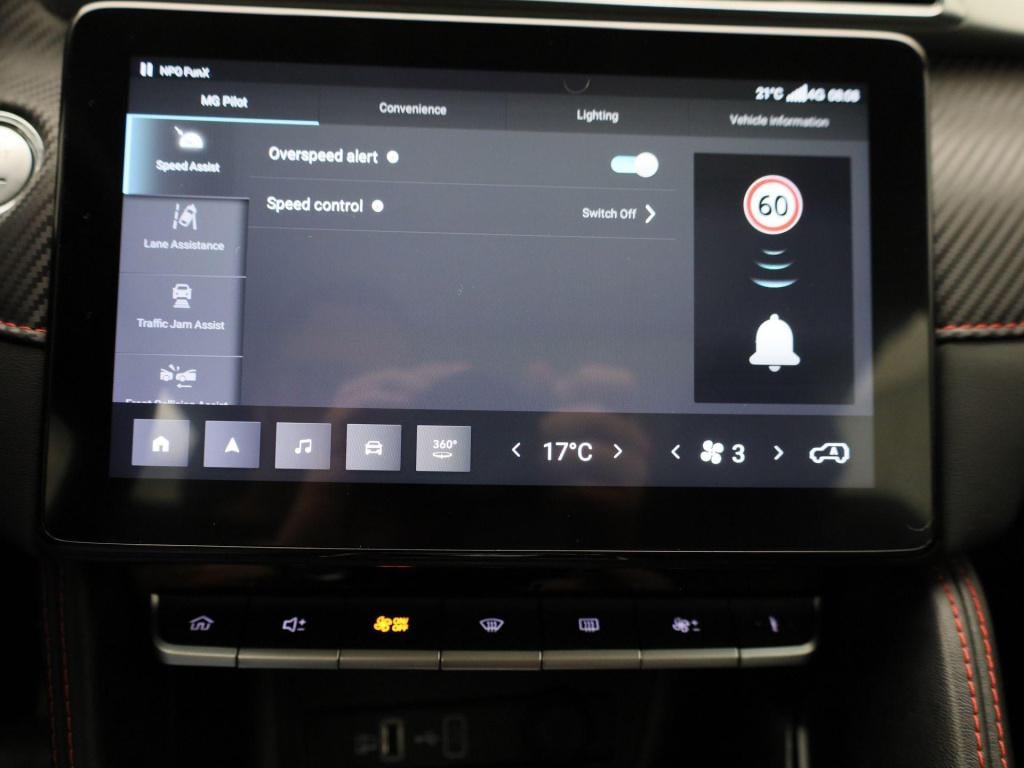 MG Zs Ev long range luxury 70 kwh