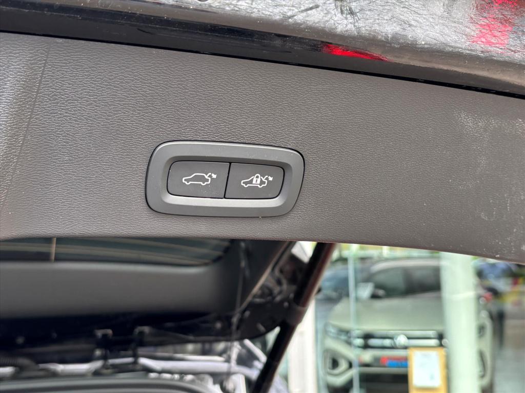 Volvo XC40 2.0 b4 core business| harman kardon| camera|blis| 1e eigenaar| r