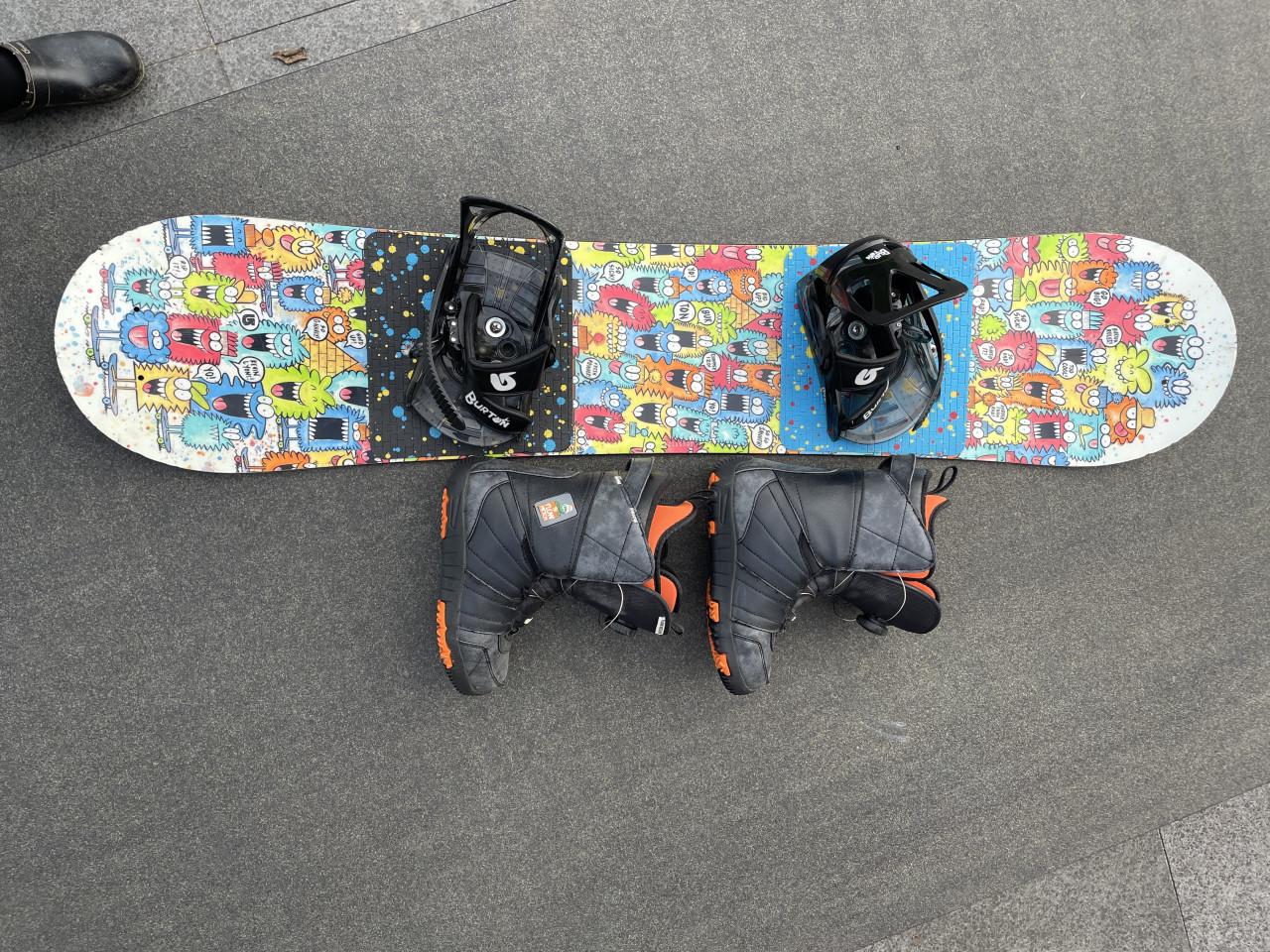 Snowboard set Burton 120cm kids met bindingen en schoenen