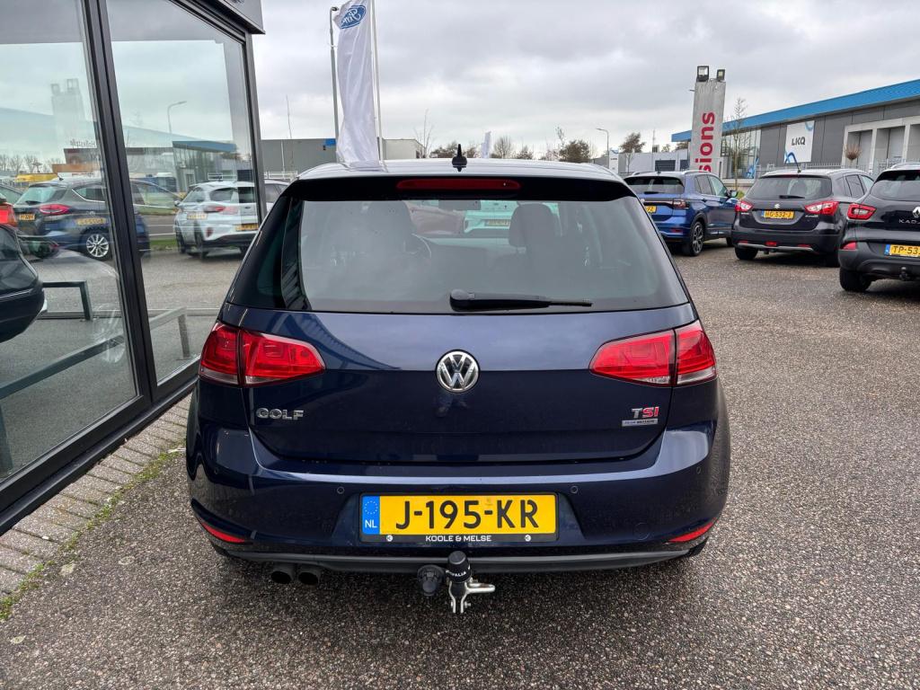 Volkswagen Golf 1.4 tsi 5d, cruise control, navigatie, stoelverwarming, tre