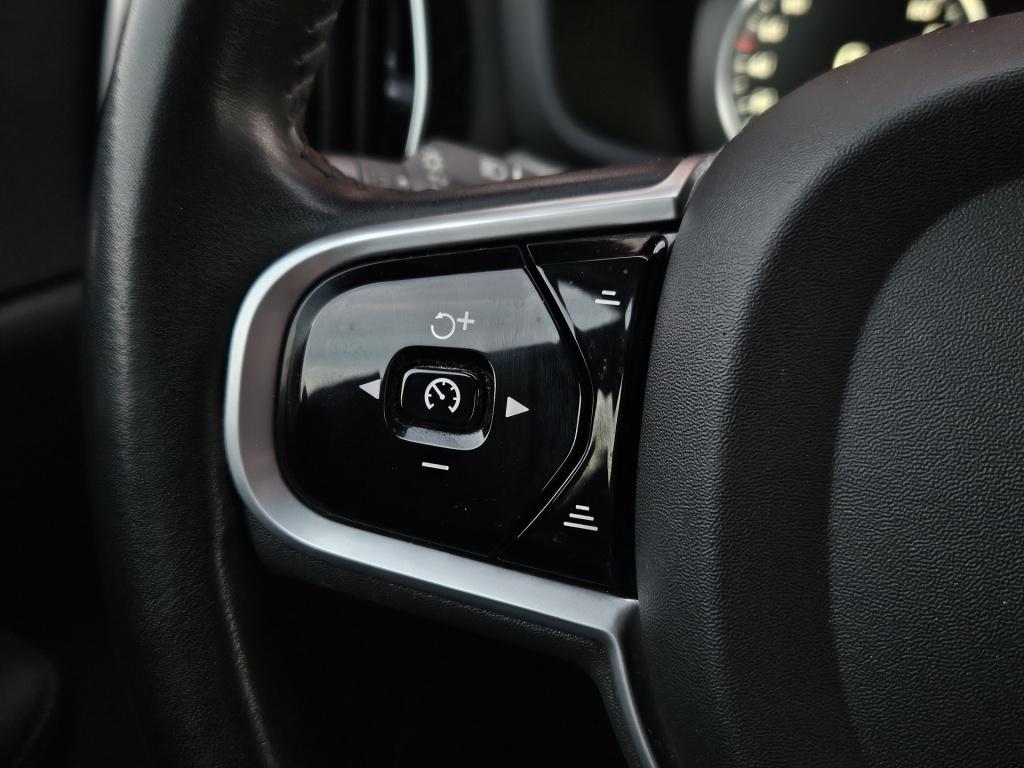 Volvo V60 2.0 t8 twin engine awd inscription | pano | elek. trekhaak