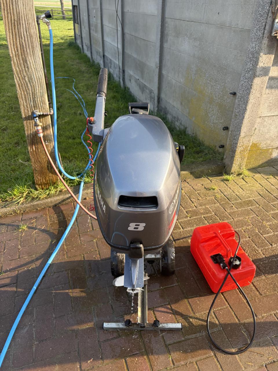 Zodiac rib + yamaha 8pk