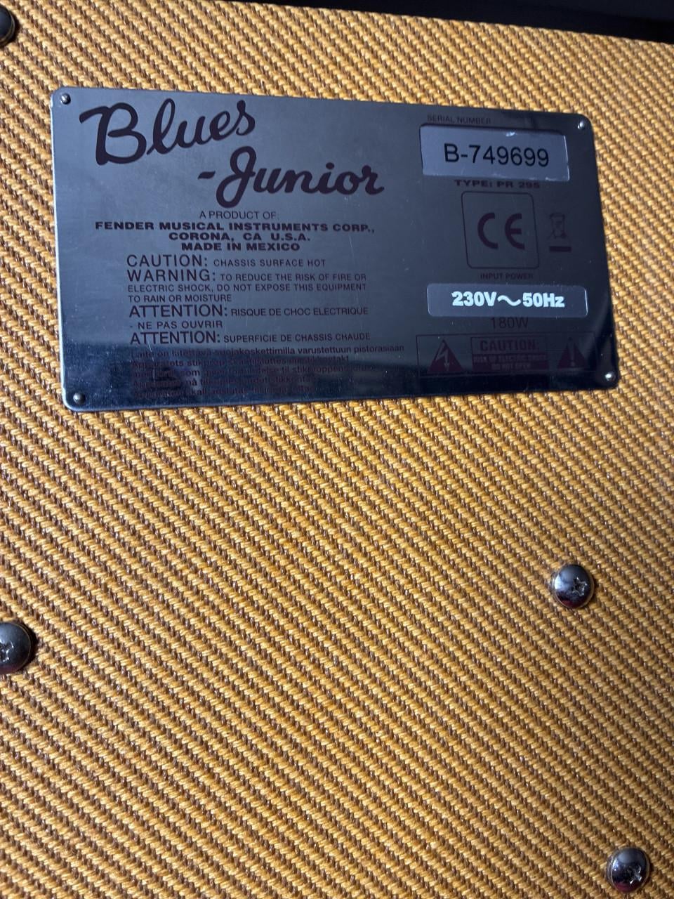 Te koop gitaarversterker Fender blues junior tweed met Jensen speaker