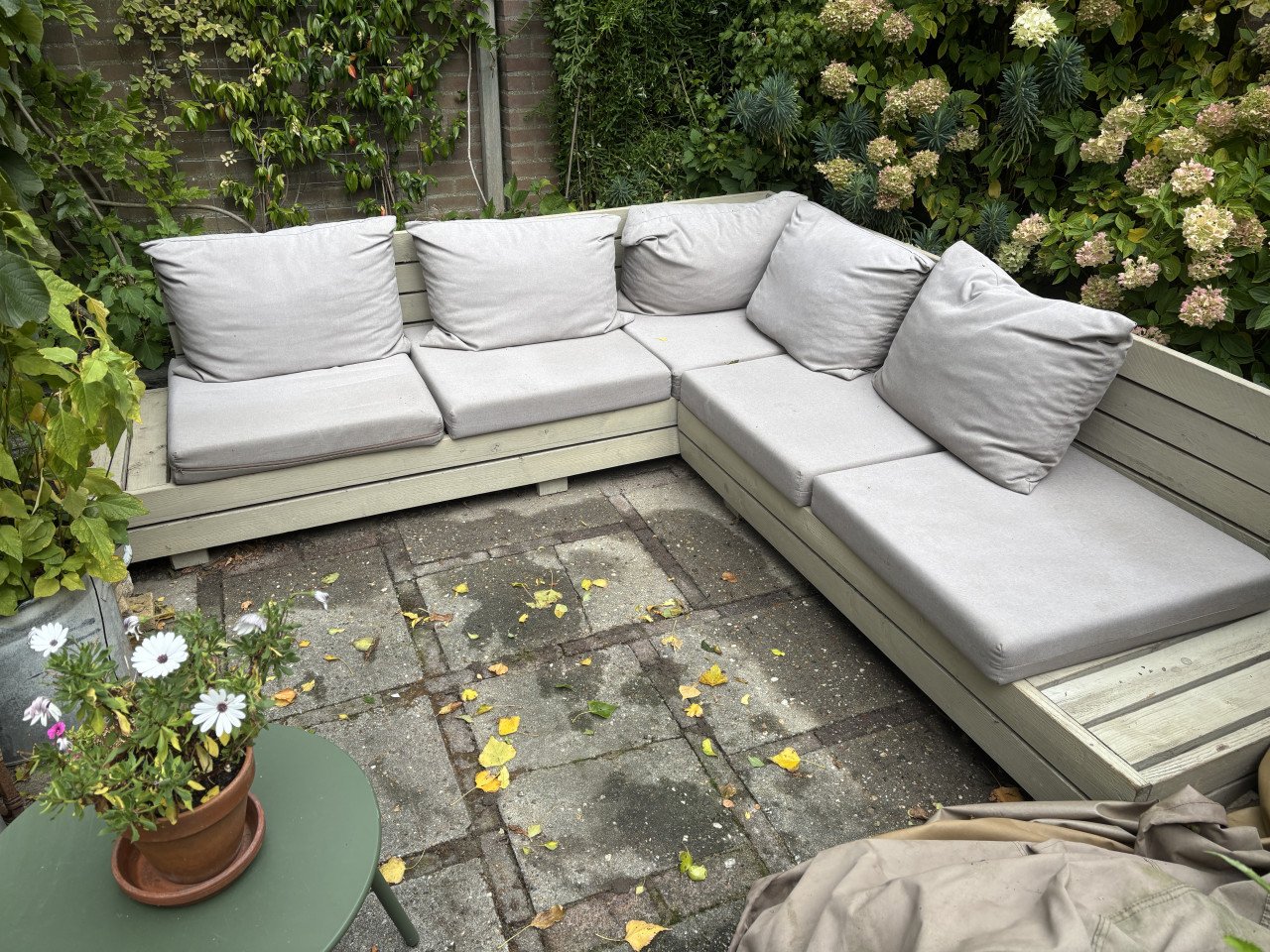 Loungebank met kussens en hoes 2,35x2,35
