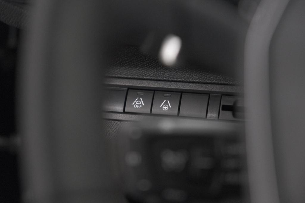 Peugeot 3008 puretech 130 eat8 gt | camera | dodehoekdetectie | adaptieve c