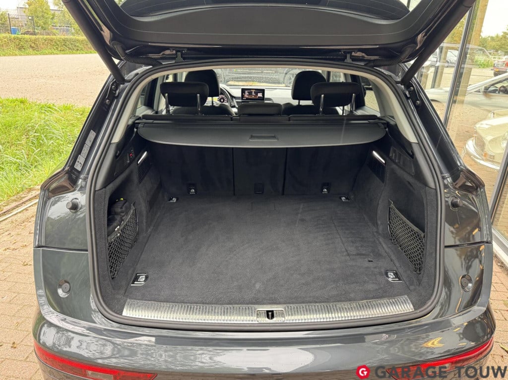 Audi Q5 55 tfsie quattro competition *hud, trekhaak, luchtv*