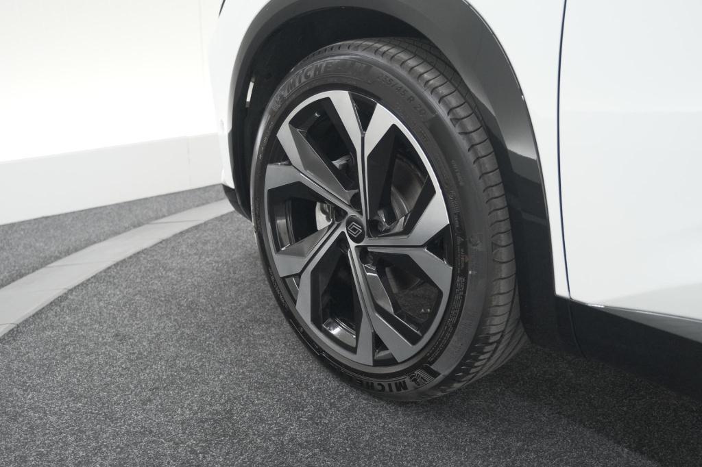 Renault Austral mild hybrid 160 x-tronic techno esprit alpine | 1800 kg tre