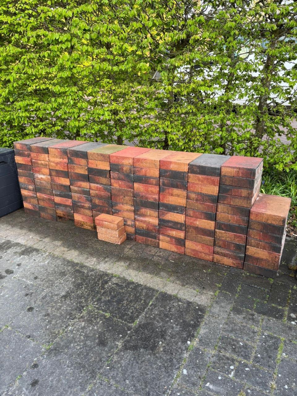 Ruilen: 117 trommelstenen