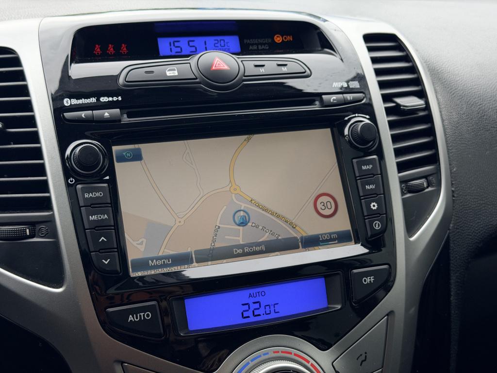 Hyundai Ix20 1.6i i-catcher | camera | trekhaak | cruise control | open dak