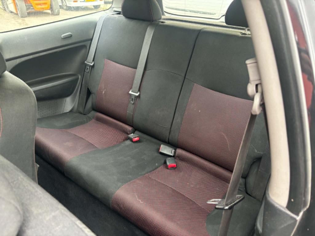 Honda Civic 1.4i bar sport