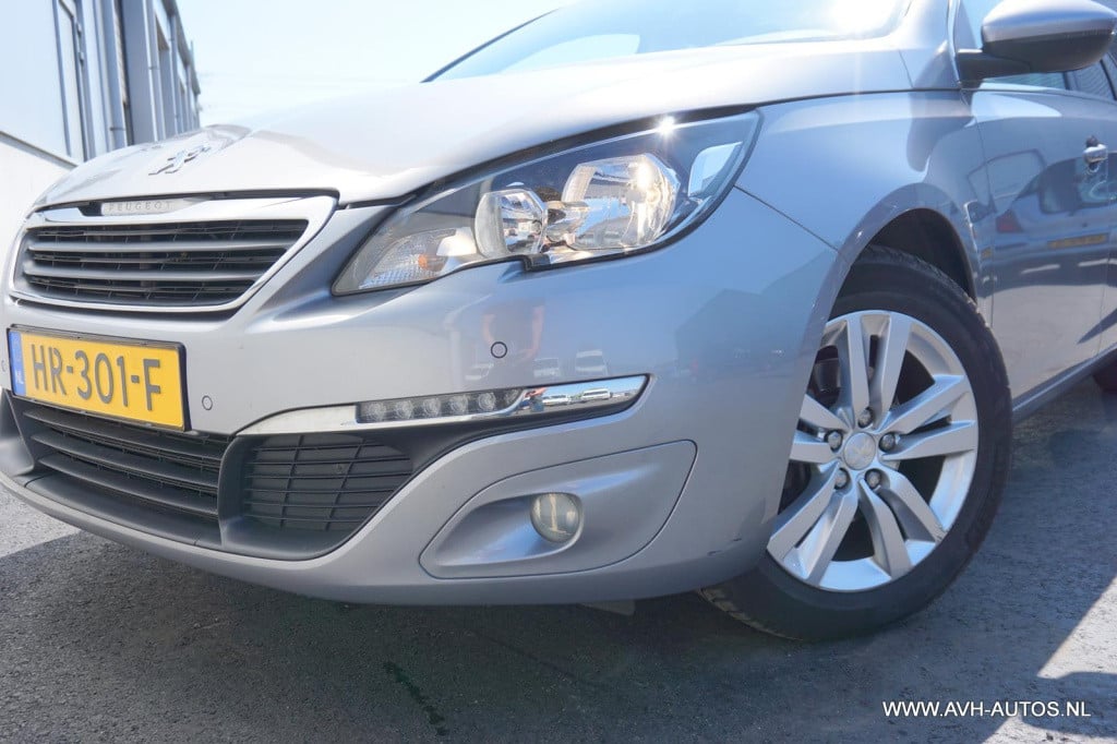 Peugeot 308 sw 1.6 bluehdi blue lease executive pack