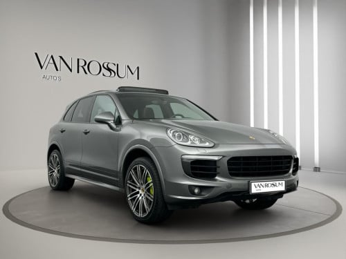 Porsche Cayenne 3.0 s e-hybrid panorama bose luchtvering trekhaak