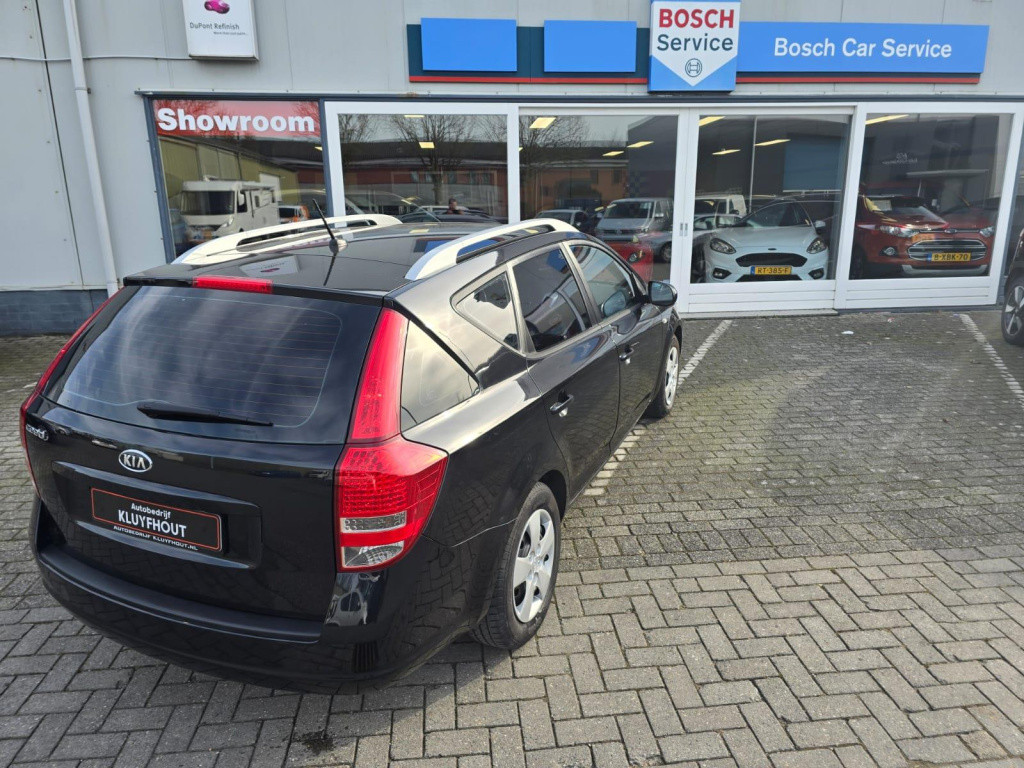 Kia Cee'd sporty wagon 1.6 cvvt x-tra