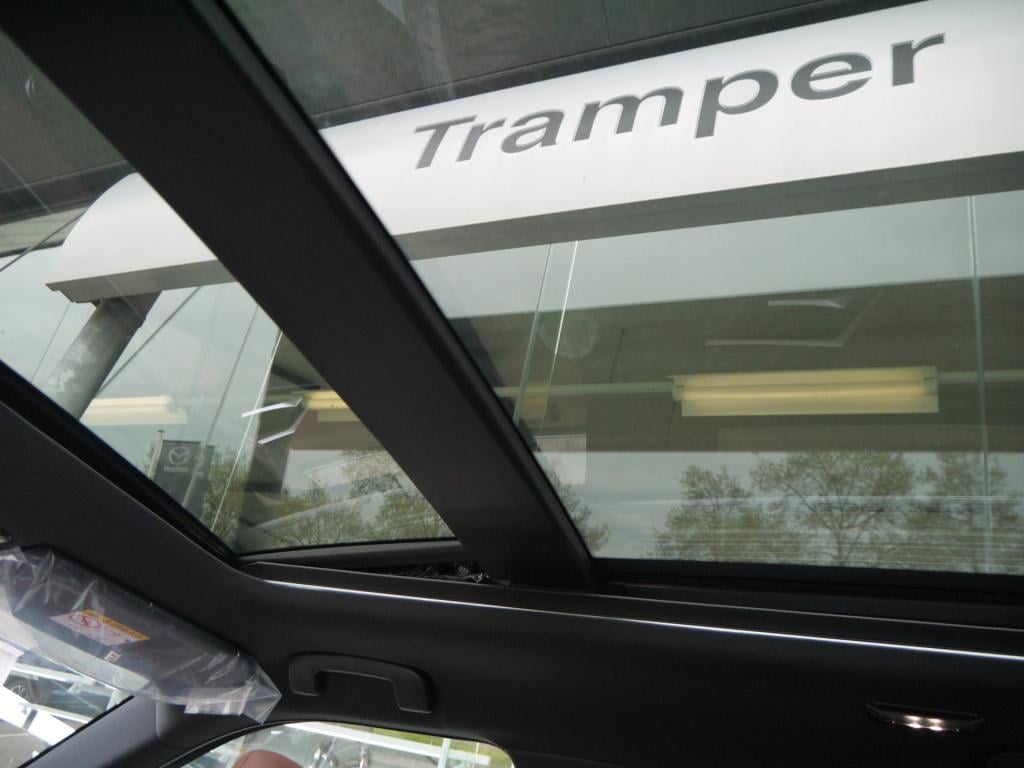 Mitsubishi Outlander 2.4 phev intense+