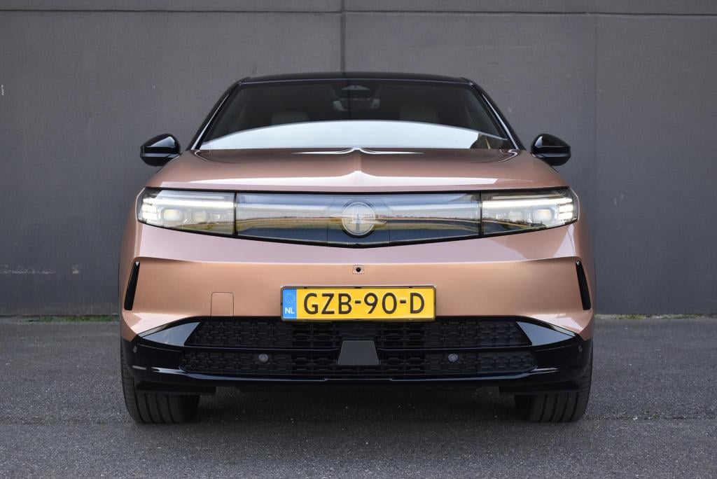 Opel Grandland electric gs 73 kwh demo sale