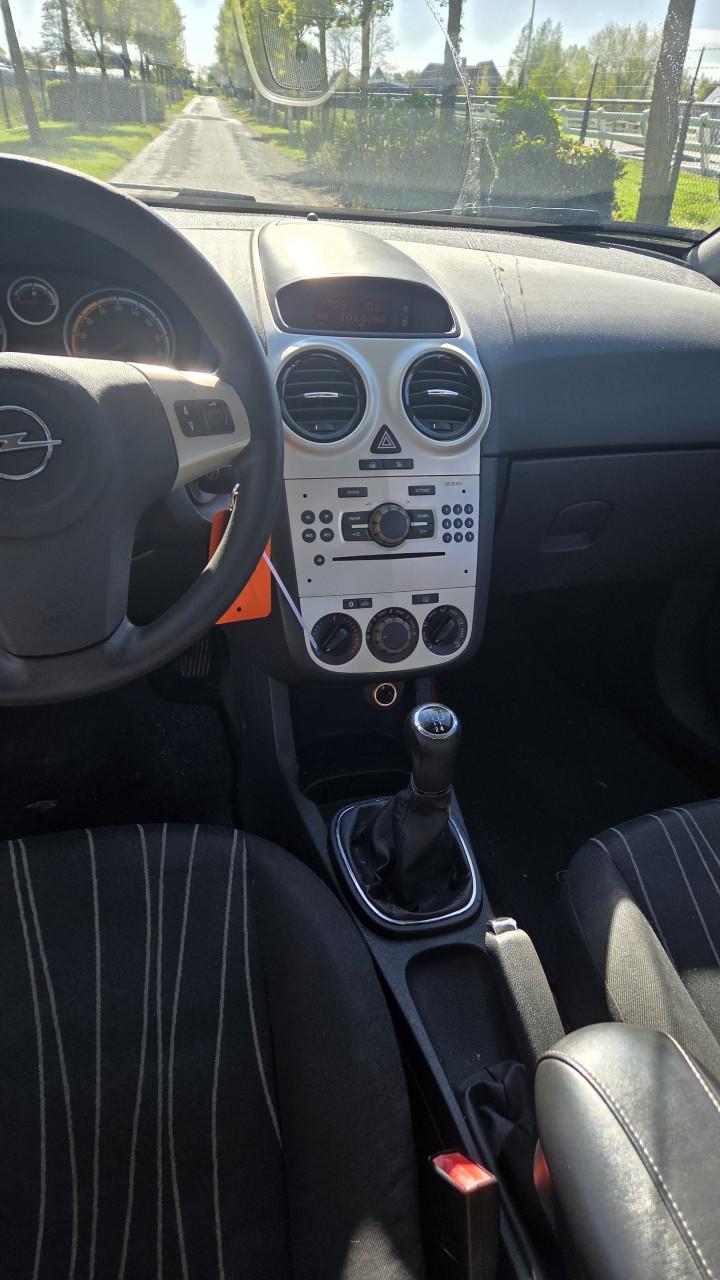 Opel corsa 1.4