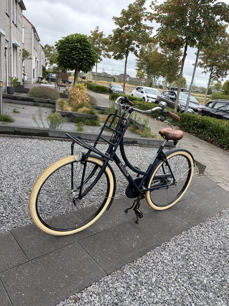 Te koop: nette, tweedehands Burgers fiets.