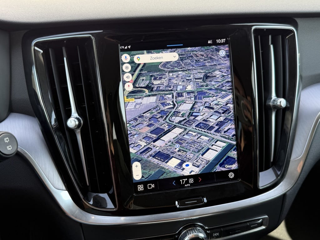 Volvo V60 b3 aut7 163pk essential ed| adap.cruise| camera| stoel.verw