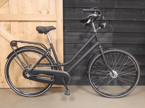 Degelijke Burgers dames fiets met 3 versnellingen