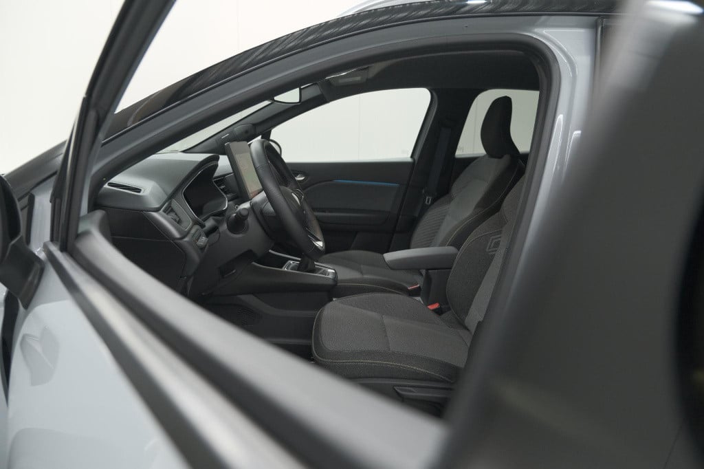 Renault Captur tce 90 techno | nieuw model | camera | harman kardon | apple