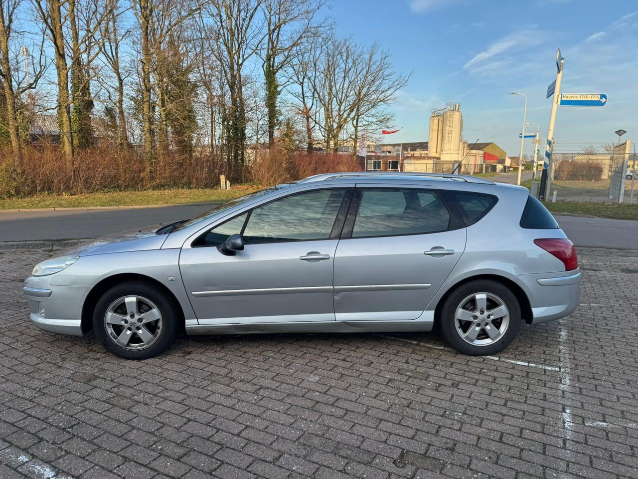 Peugeot 407 station bj 2007 automaat  1000 euro