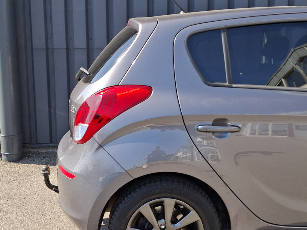 Hyundai I 20 1.2 hp i-motion 5-deurs | airco | trekhaak
