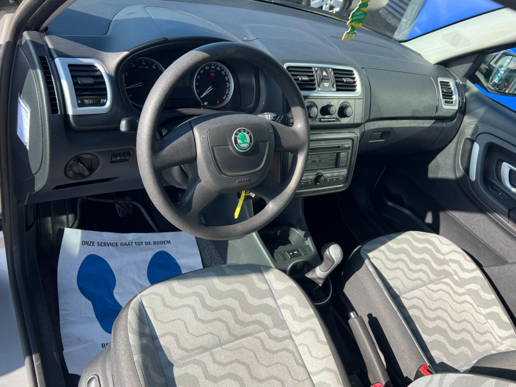 Skoda Fabia combi 1.4-16v ambition business line, airco, trekhaak enz...