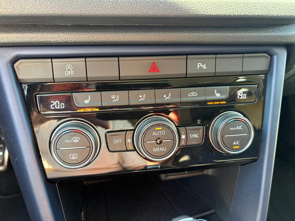 Volkswagen T-roc 1.5 tsi sport
