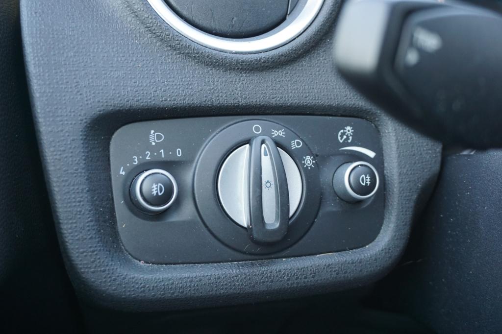 Ford Fiesta 1.0 ecoboost titanium airco / cruise / elektr. ramen / nap