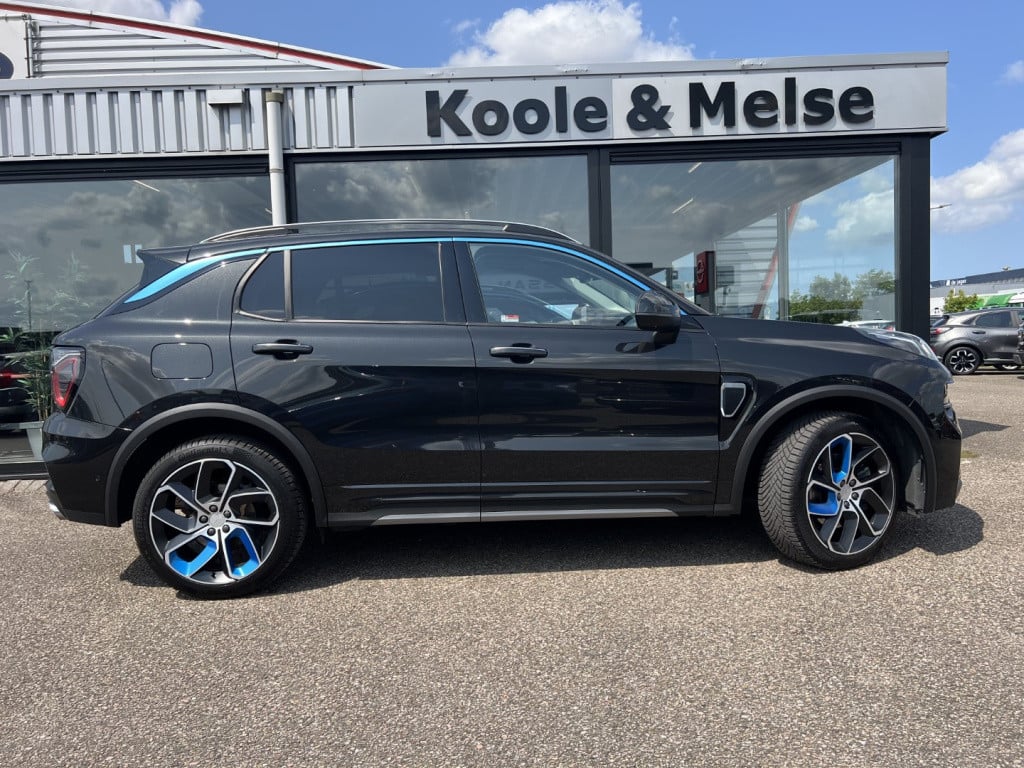 Lynk & Co 01 1.5 261pk plug in hybrid , panodak , 360 camera , adaptive cc