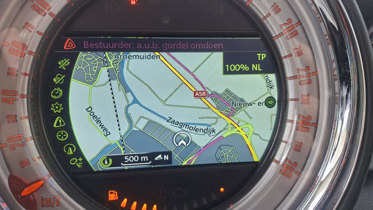 Mini One Chili 3drs bj:2014 airco-navigatie 131.000km nwst apk 2027 !!