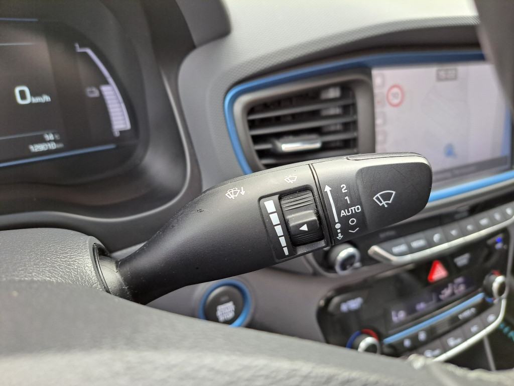 Hyundai Ioniq 1.6 gdi premium