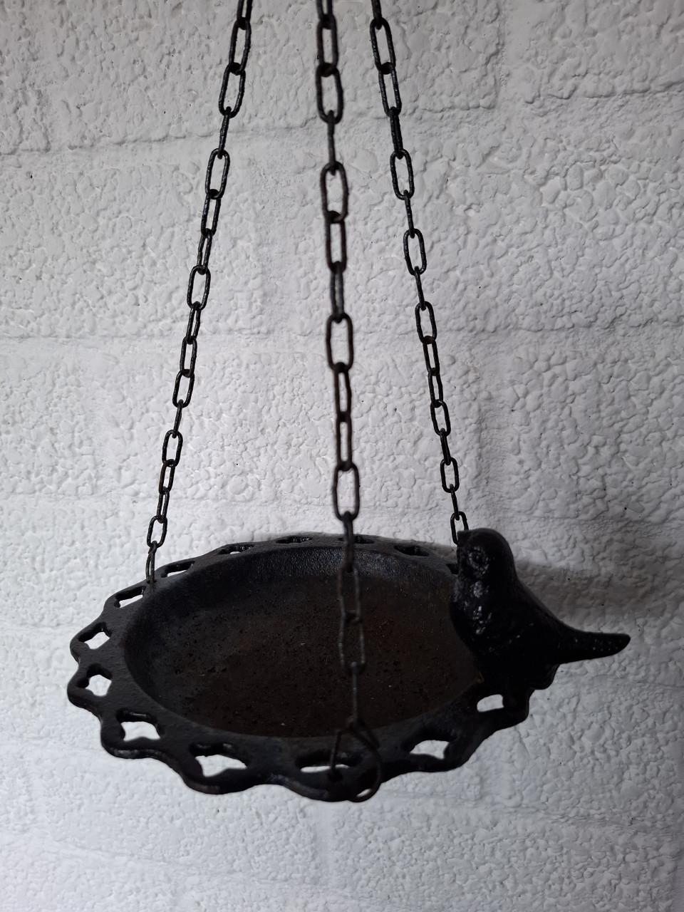 Gietijzeren vogeldrinkbakje