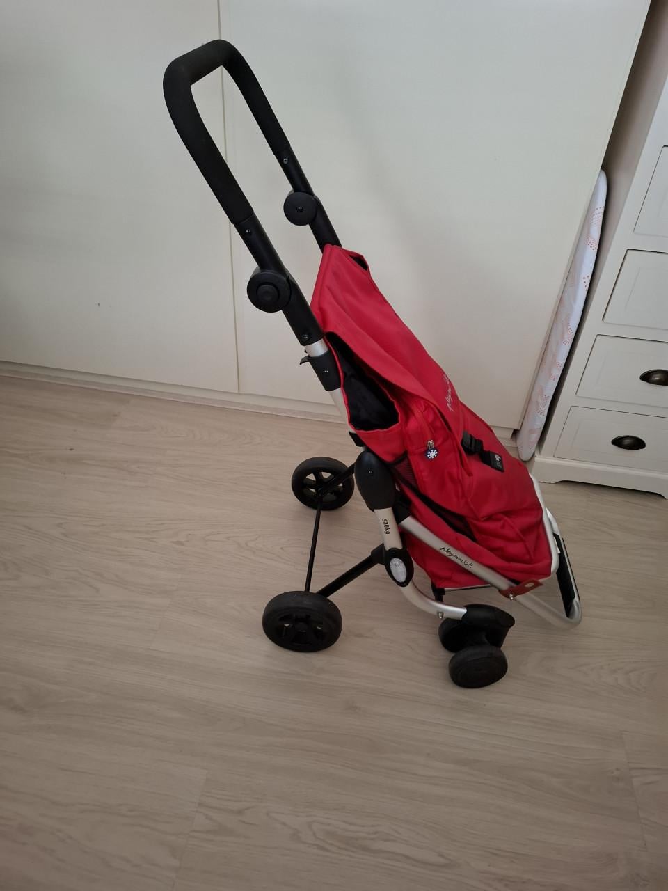 Boot schappen wagentje