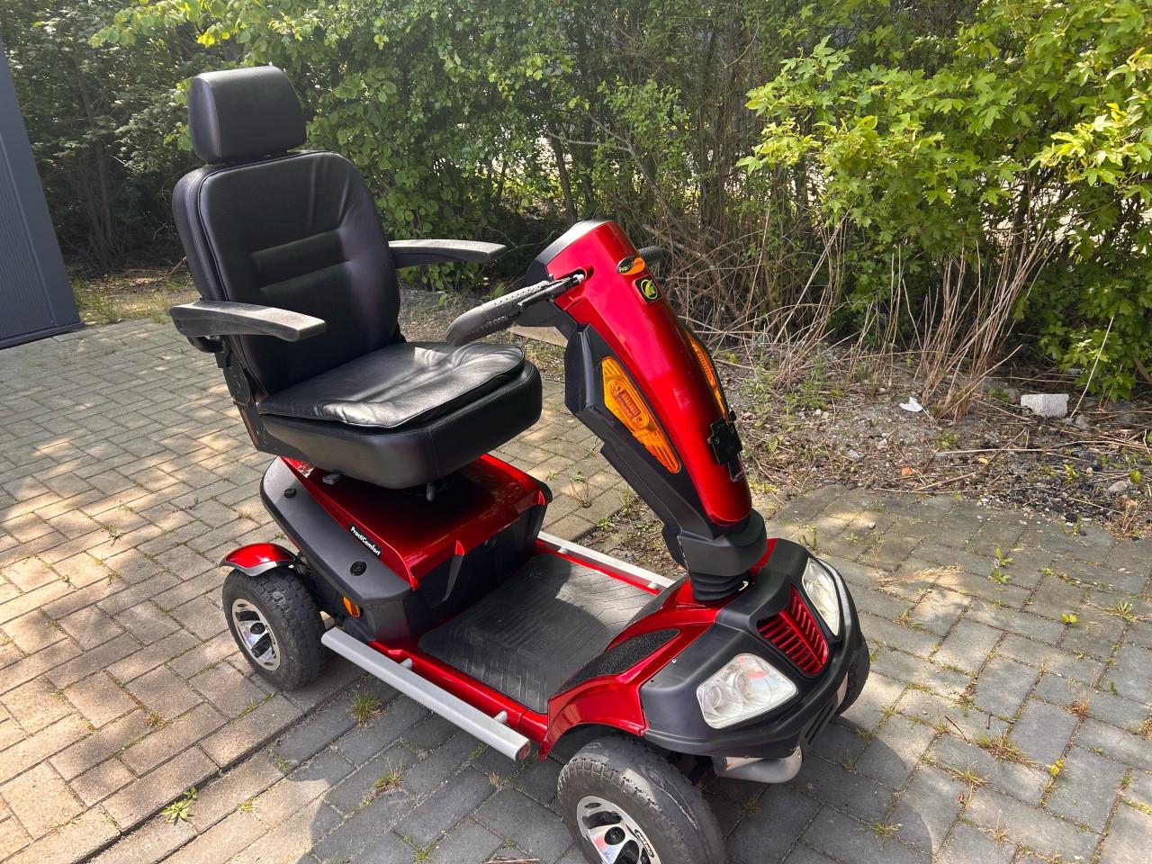 PracticComfort Golden Scootmobiel – nieuwe accu’s – rijdt goed