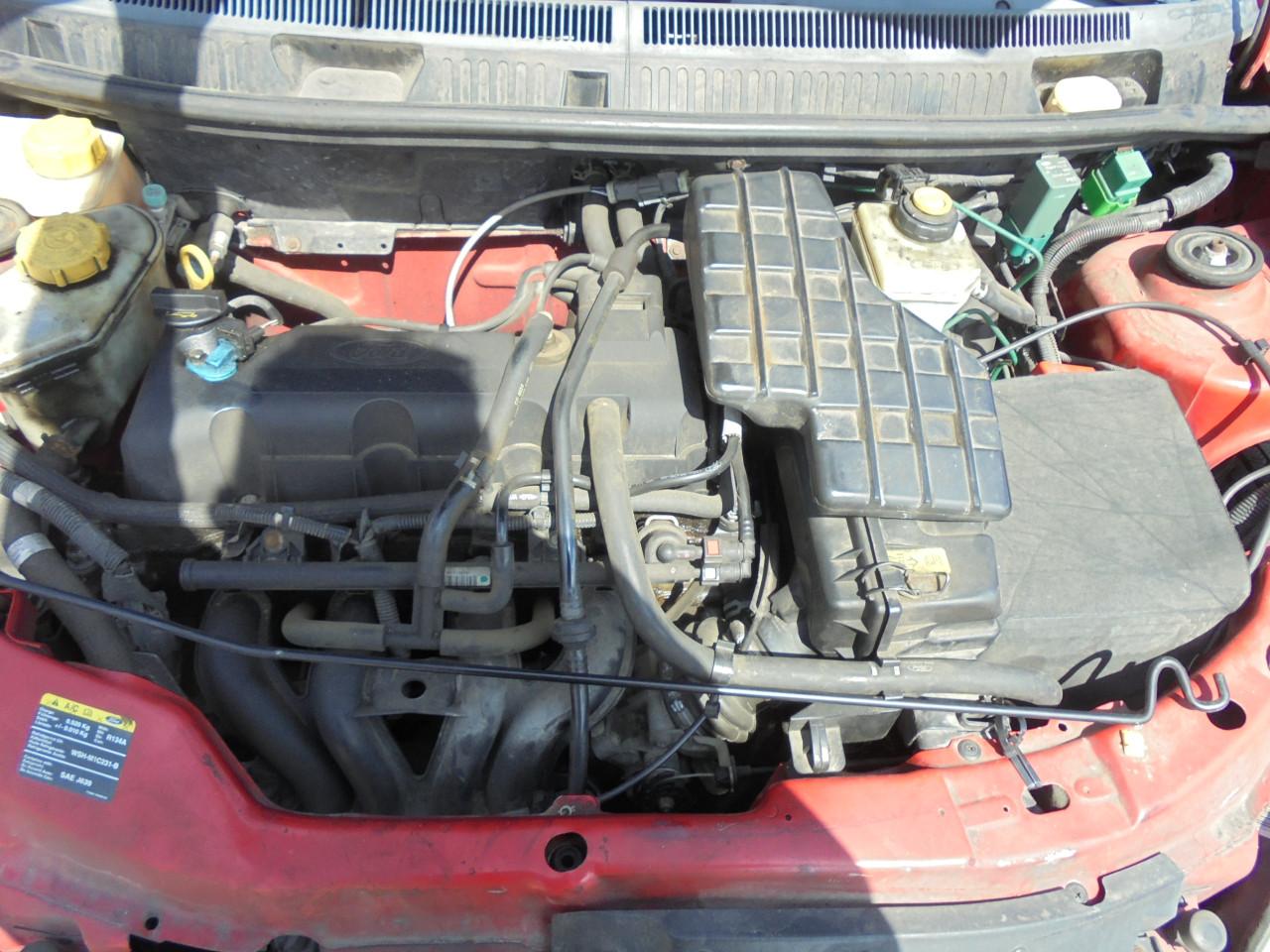Zo meeneem auto Ka in de Cool & sound uitvoering 143.253 Km