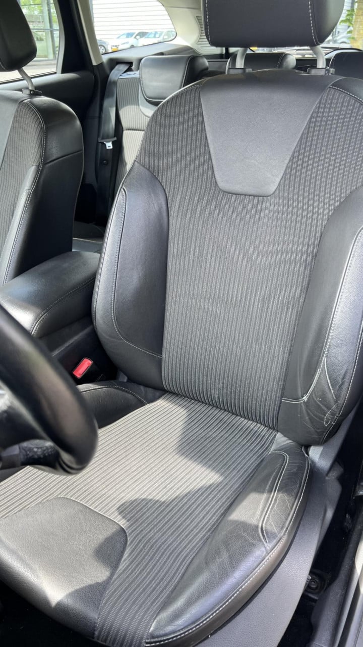 Ford Focus wagon 1.0 ecoboost titanium