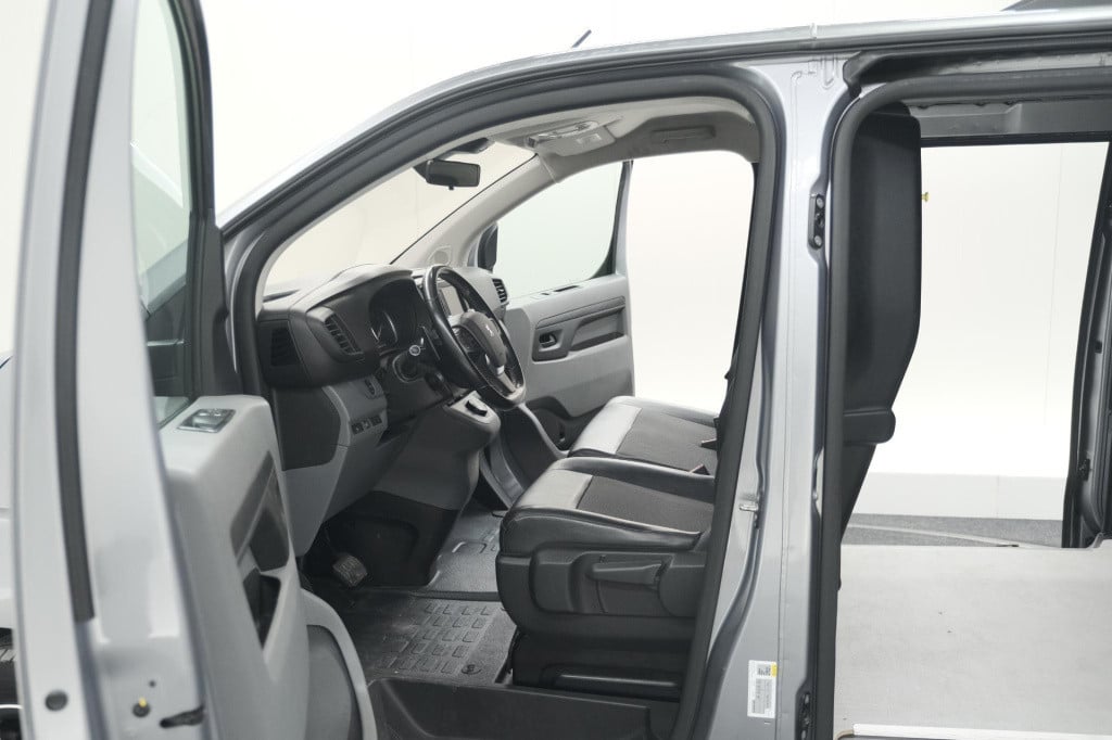 Peugeot Expert 2.0 bluehdi 180 automaat standard premium | standkachel | tr