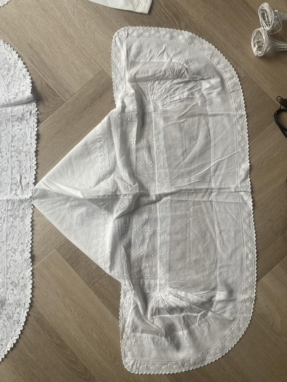 Klederdracht verzameling kappen mutsen