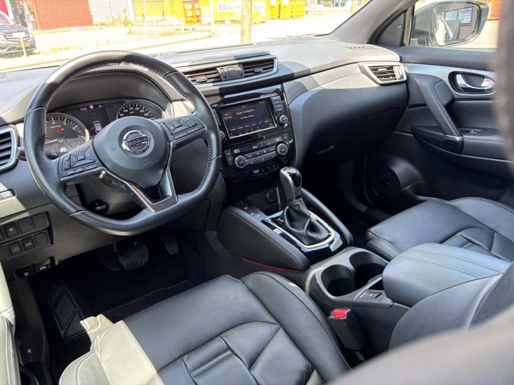 Nissan Qashqai 1.3 dig-t tekna automaat incl. trekhaak!